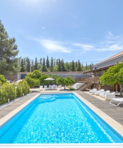 Villa-Cocheira-Beach-House-Ferragudo-Pool